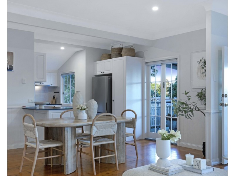 94 Bayview Terrace, Wavell Heights QLD 4012