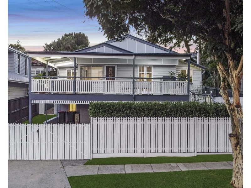 94 Bayview Terrace, Wavell Heights QLD 4012