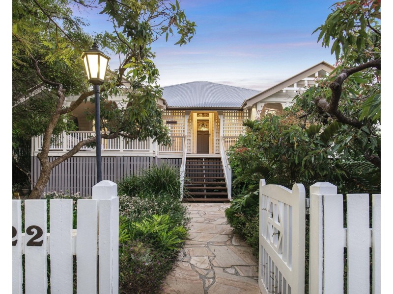 22 Milne Street, Clayfield QLD 4011