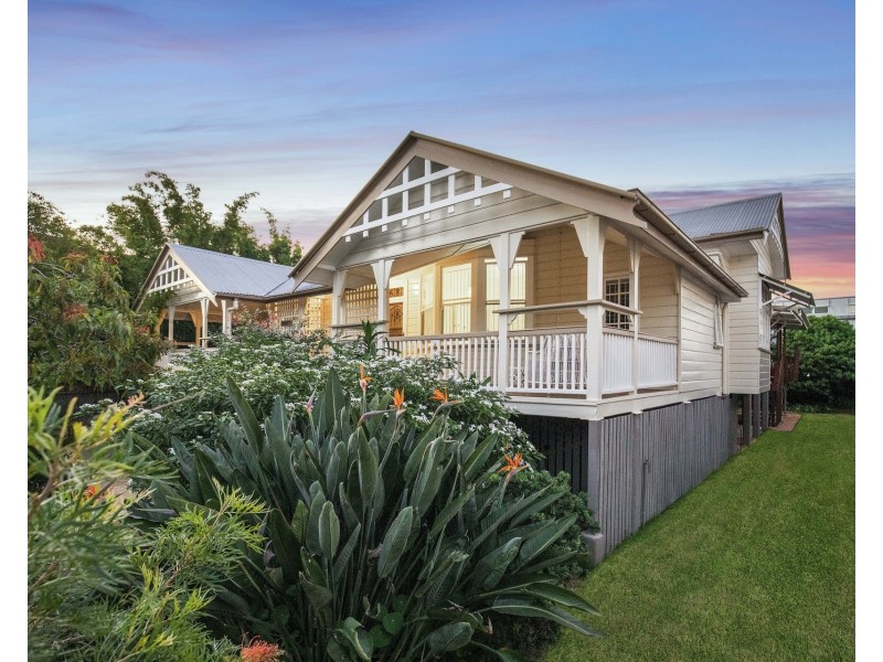 22 Milne Street, Clayfield QLD 4011