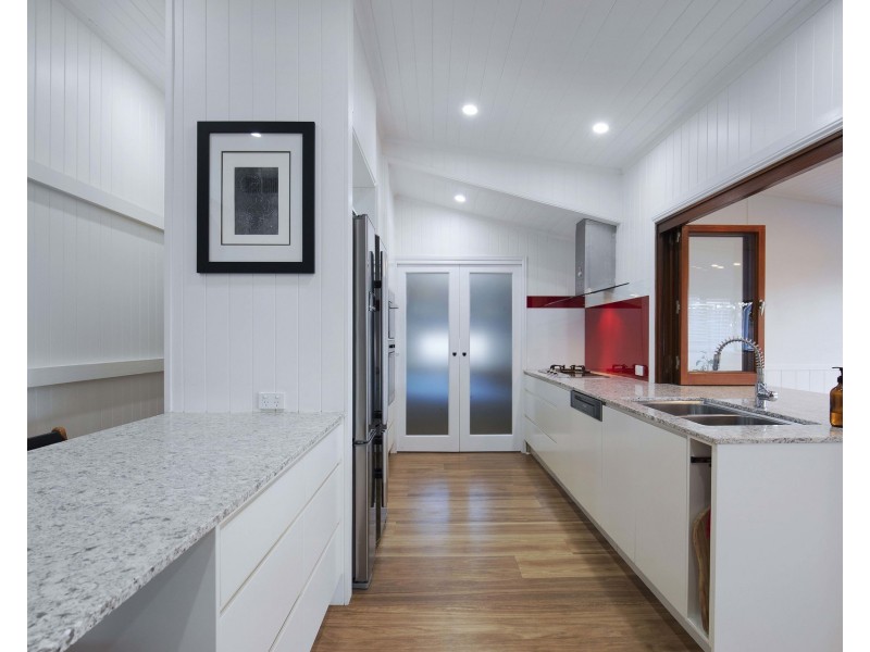 24 Oxenham Street, Nundah QLD 4012