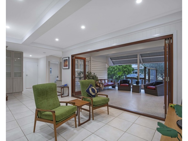 24 Oxenham Street, Nundah QLD 4012