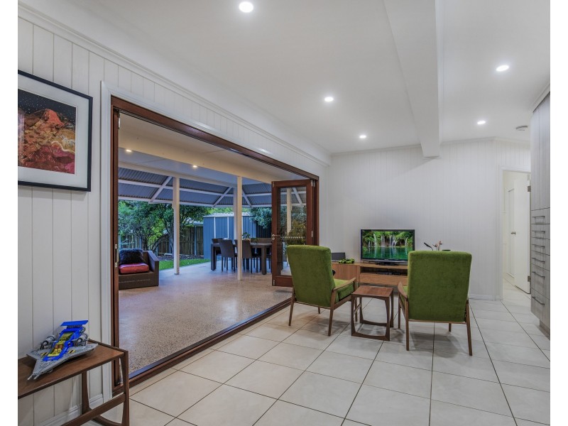24 Oxenham Street, Nundah QLD 4012