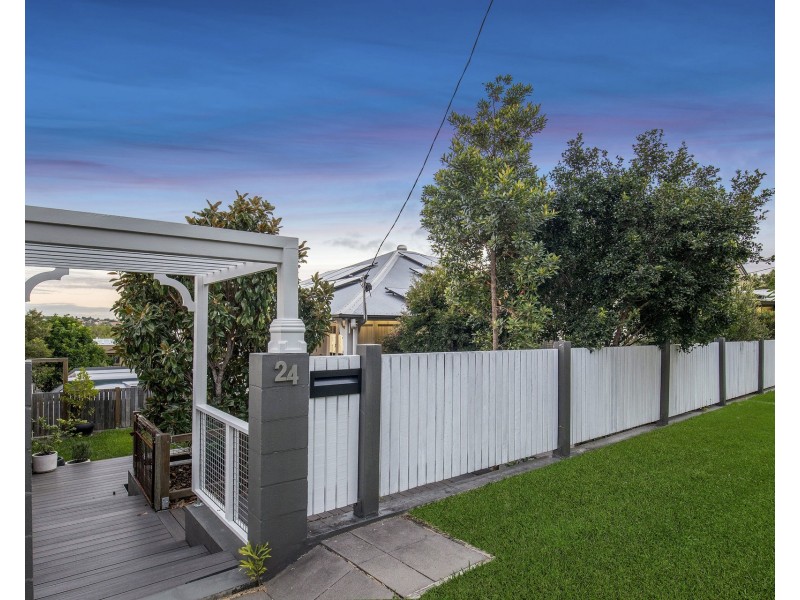 24 Oxenham Street, Nundah QLD 4012