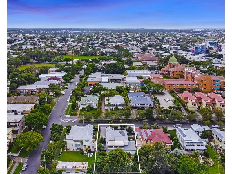 24 Oxenham Street, Nundah QLD 4012