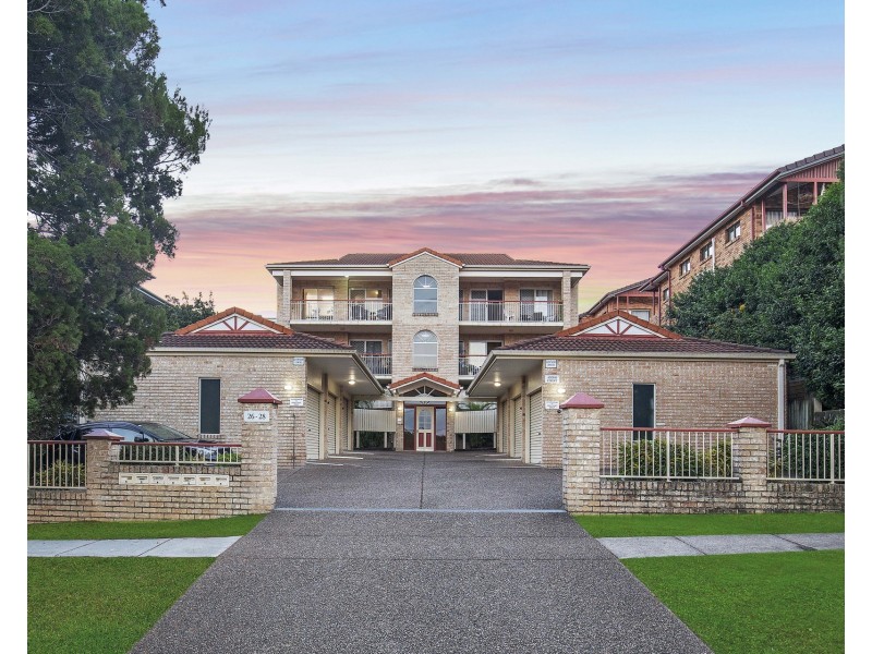 5/26 Hilltop Avenue, Chermside QLD 4032