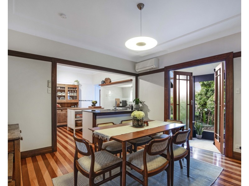 193 Edinburgh Castle Road, Wavell Heights QLD 4012