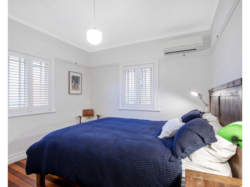 193 Edinburgh Castle Road, Wavell Heights QLD 4012