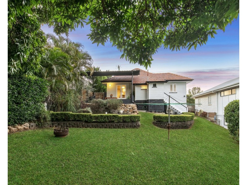 193 Edinburgh Castle Road, Wavell Heights QLD 4012