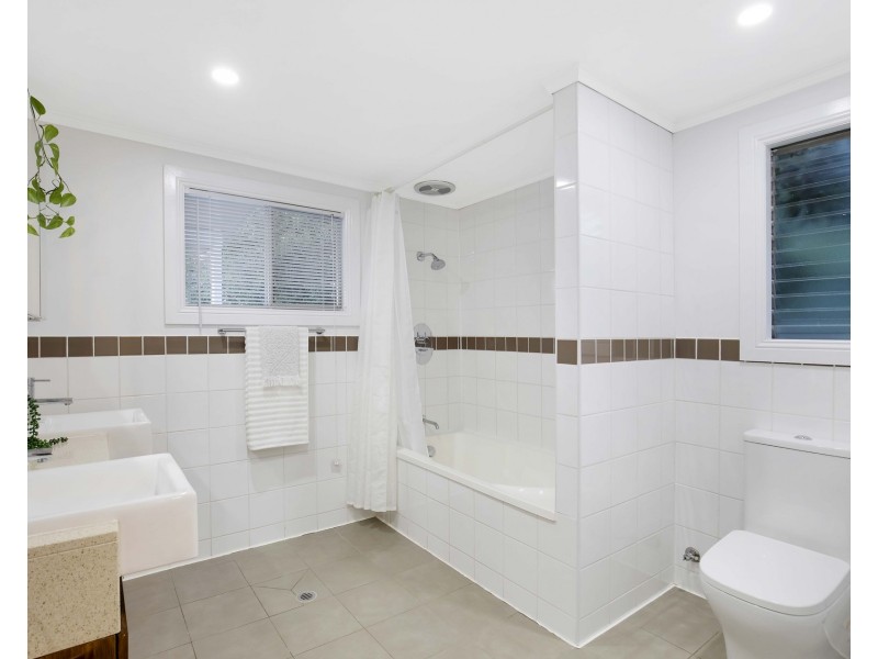 70 Felix Street, Wooloowin QLD 4030