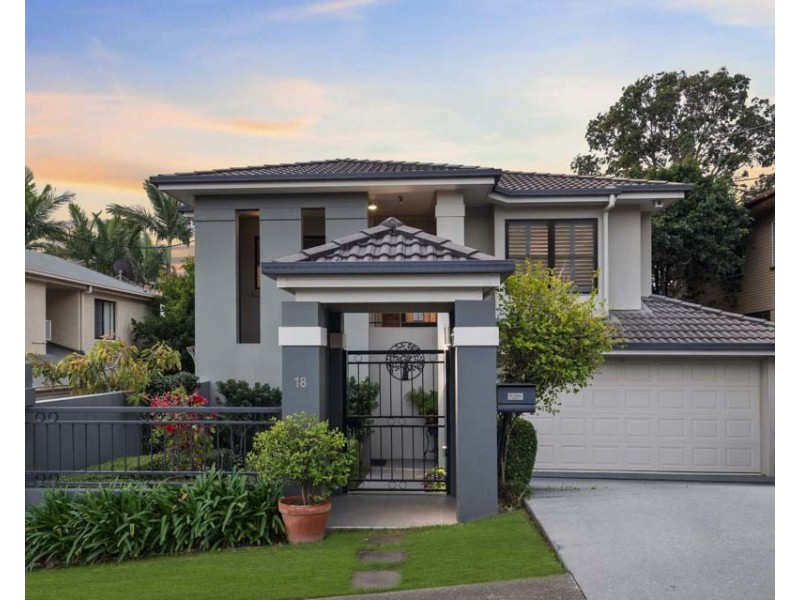 18 Hamley Street, Wooloowin QLD 4030