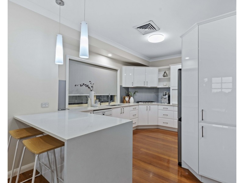 18 Hamley Street, Wooloowin QLD 4030