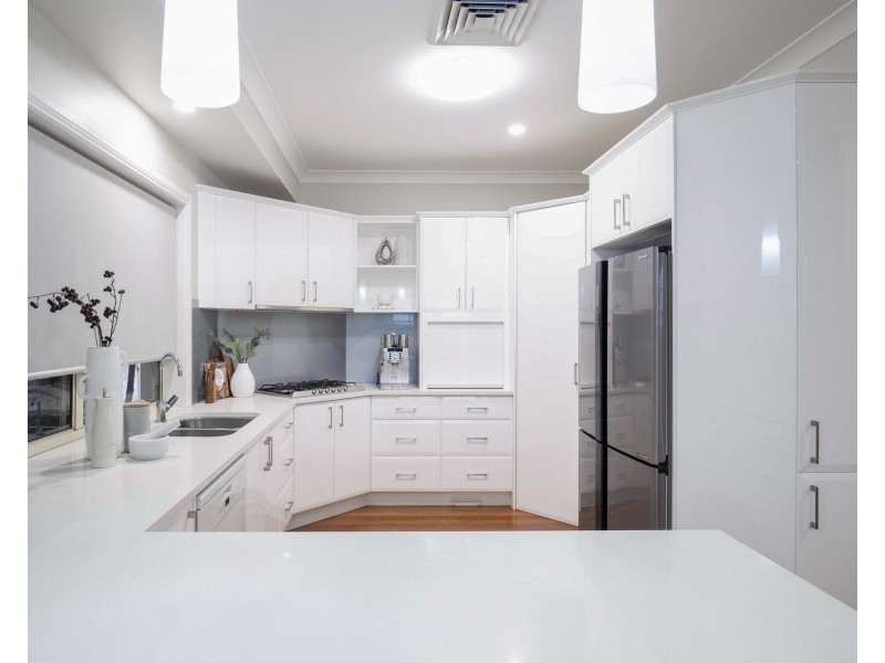 18 Hamley Street, Wooloowin QLD 4030