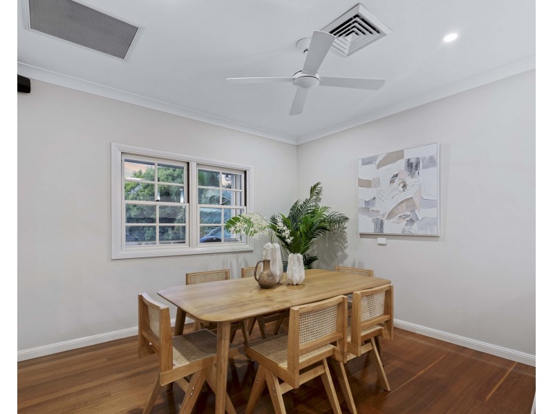 18 Hamley Street, Wooloowin QLD 4030