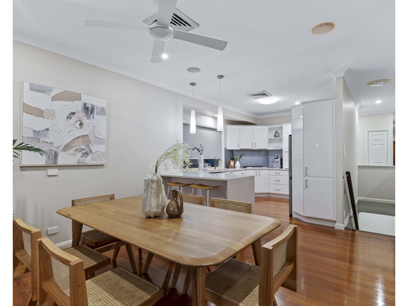 18 Hamley Street, Wooloowin QLD 4030