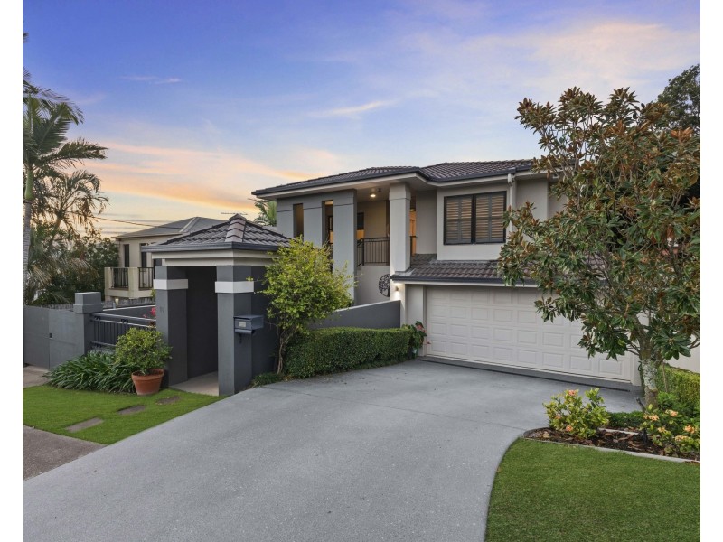 18 Hamley Street, Wooloowin QLD 4030