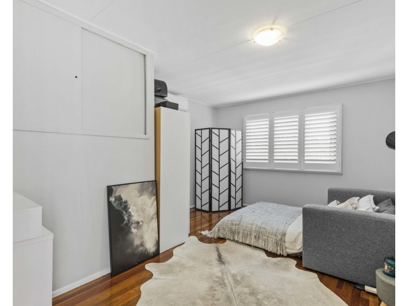 71 Hedley Avenue, Nundah QLD 4012