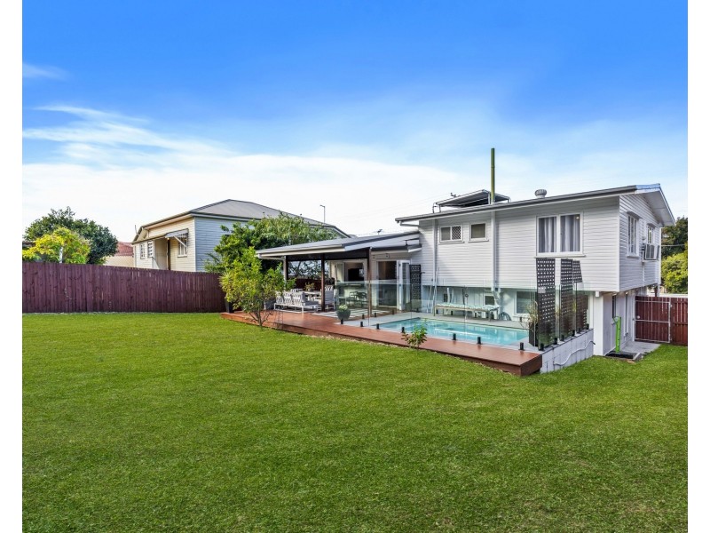 71 Hedley Avenue, Nundah QLD 4012
