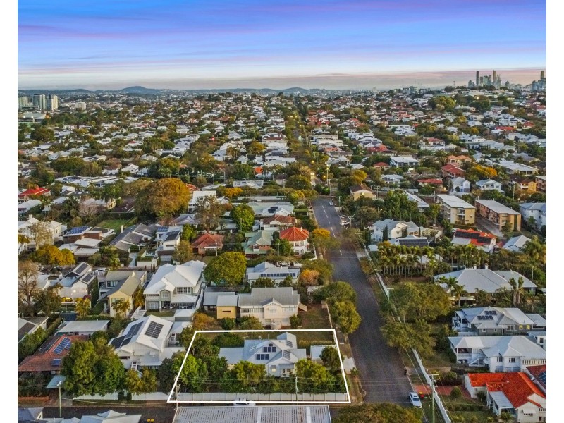 23 Franz Road, Clayfield QLD 4011