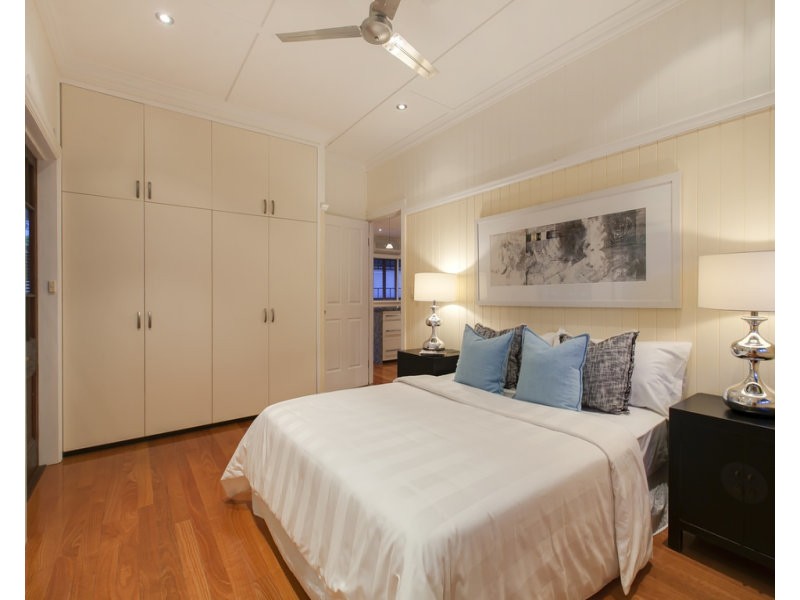 96 Blandford Street, Grange QLD 4051