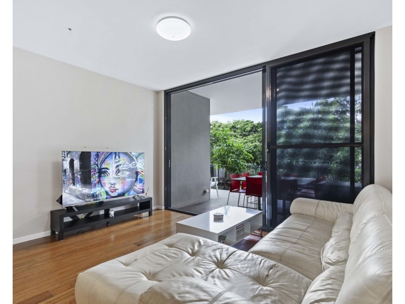 106/52 Crosby Road, Albion QLD 4010