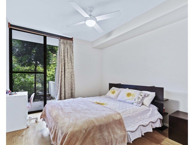 106/52 Crosby Road, Albion QLD 4010