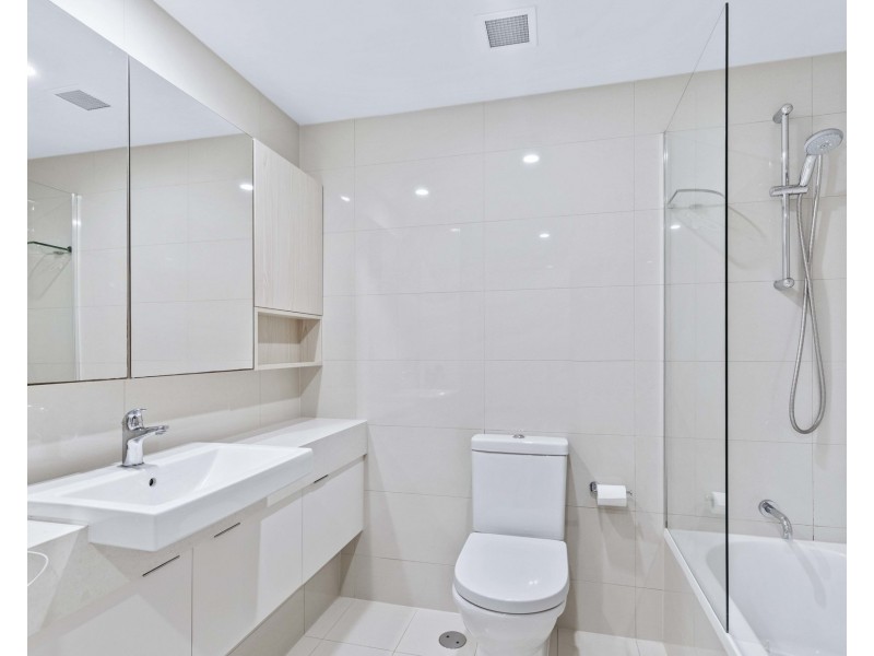 106/52 Crosby Road, Albion QLD 4010