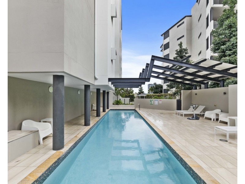 106/52 Crosby Road, Albion QLD 4010