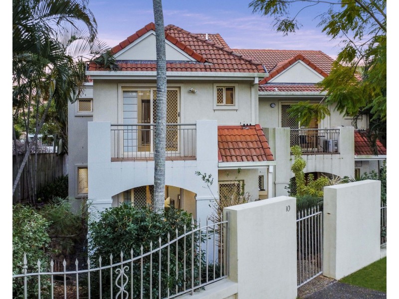 10/12 Haig Street, Clayfield QLD 4011