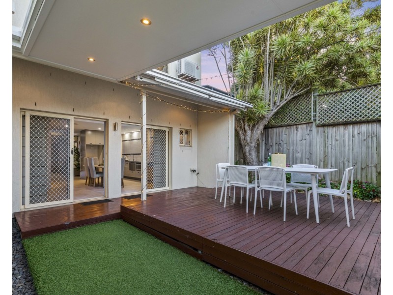 10/12 Haig Street, Clayfield QLD 4011