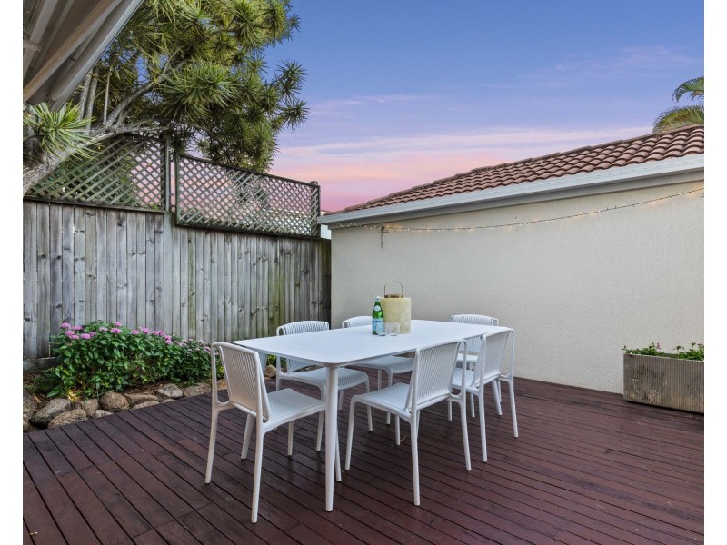10/12 Haig Street, Clayfield QLD 4011