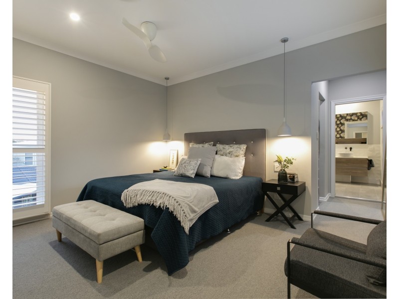 17 Castor Road, Wavell Heights QLD 4012