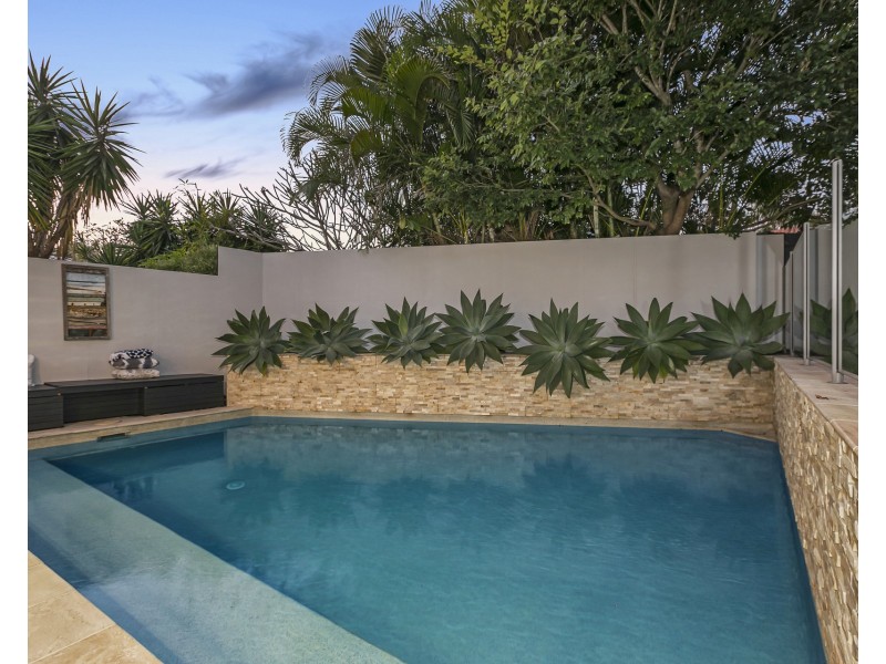 17 Castor Road, Wavell Heights QLD 4012