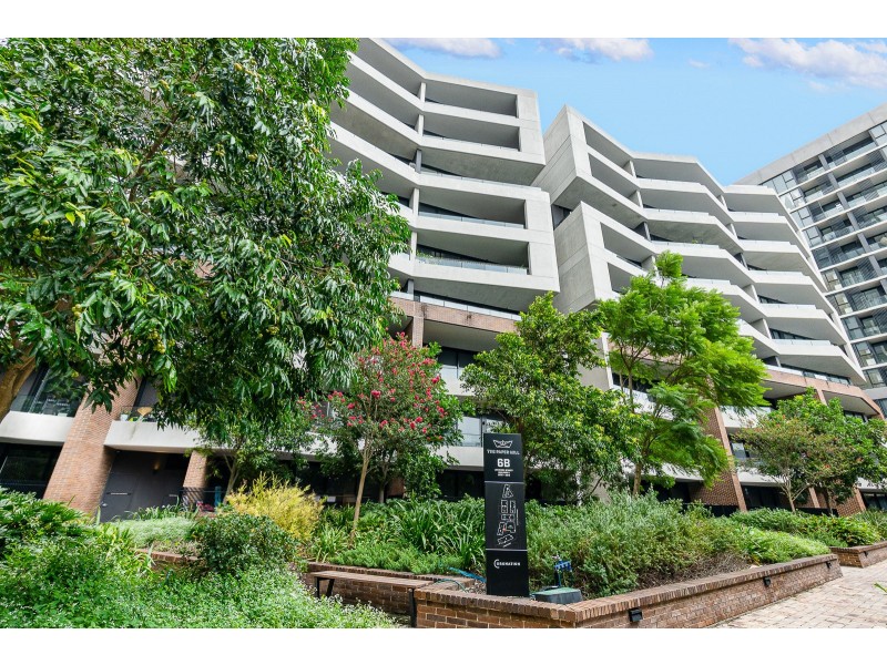 706/6B Atkinson Street, Liverpool NSW 2170