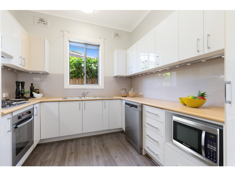 86 Laurel Street, Willoughby NSW 2068