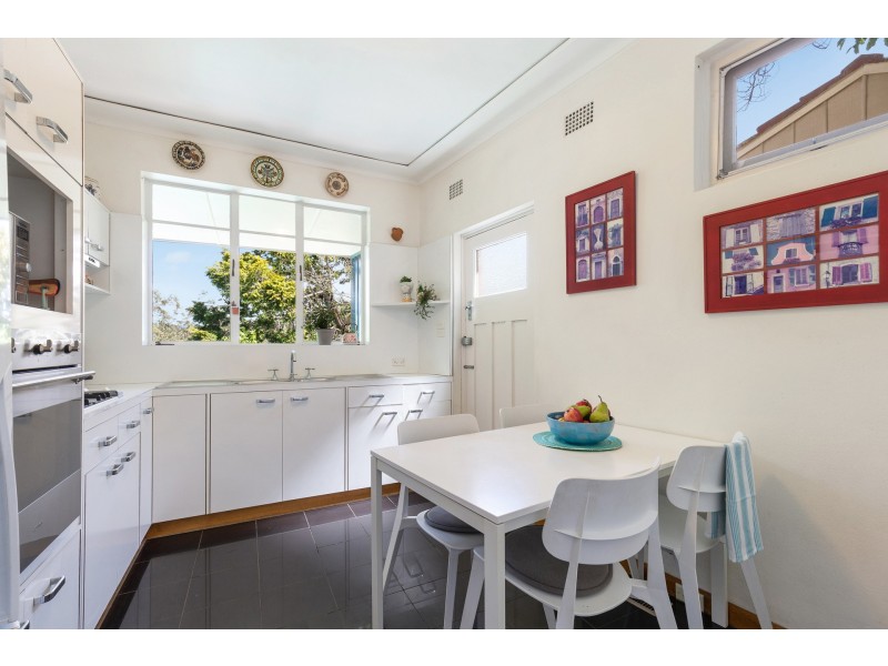 10 Valerie Avenue, Chatswood NSW 2067