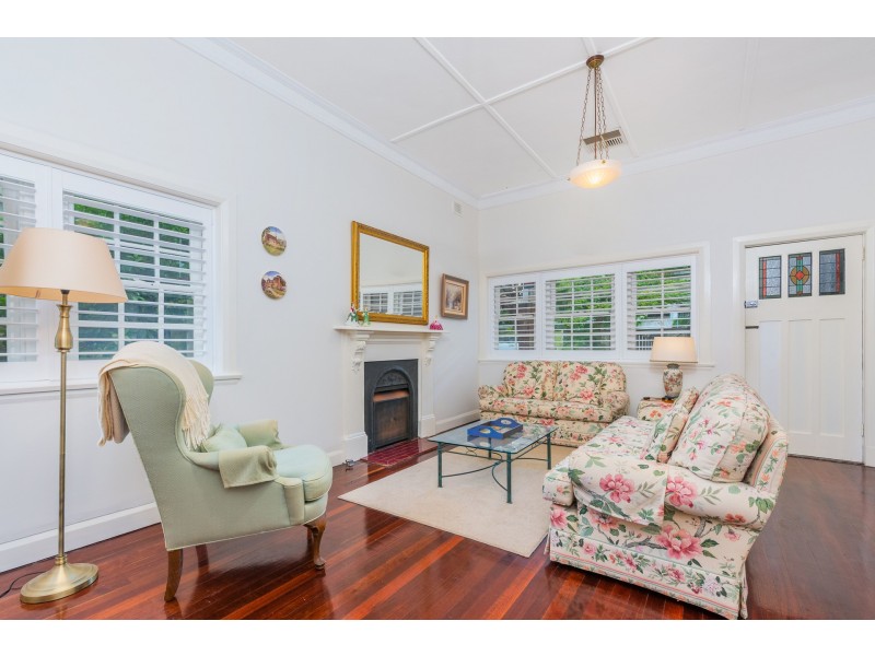 14 Cameron Avenue, Artarmon NSW 2064