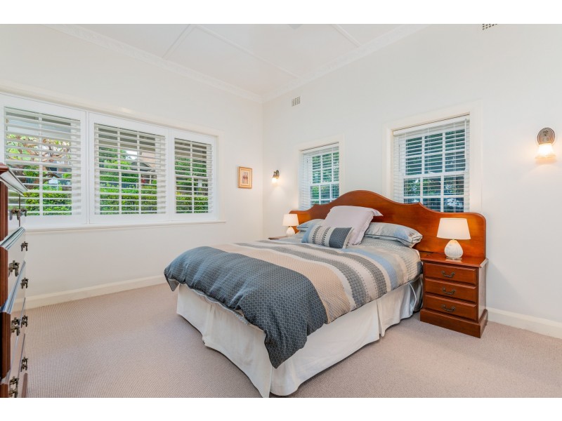 14 Cameron Avenue, Artarmon NSW 2064