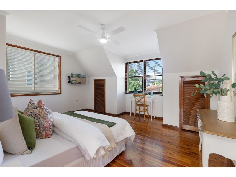 30 Princess Avenue, Rodd Point NSW 2046