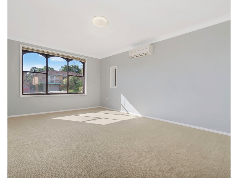 14 Kempe Parade, Kings Langley NSW 2147