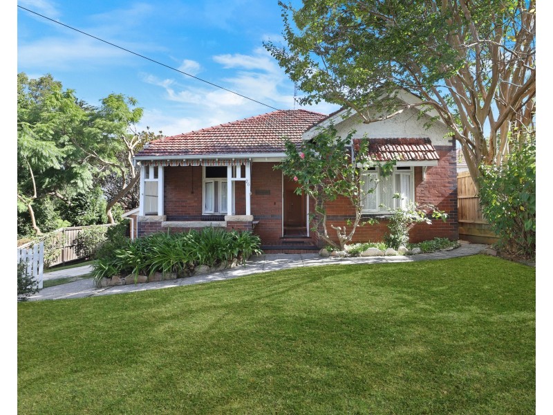 26 Muttama Road, Artarmon NSW 2064