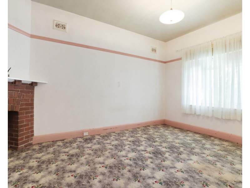 26 Muttama Road, Artarmon NSW 2064