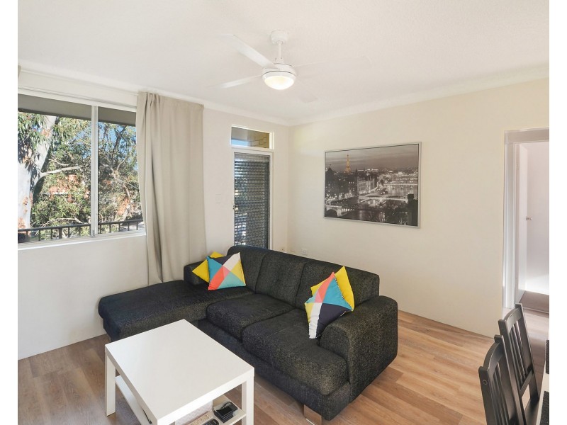 31/105 Burns Bay Road, Lane Cove NSW 2066