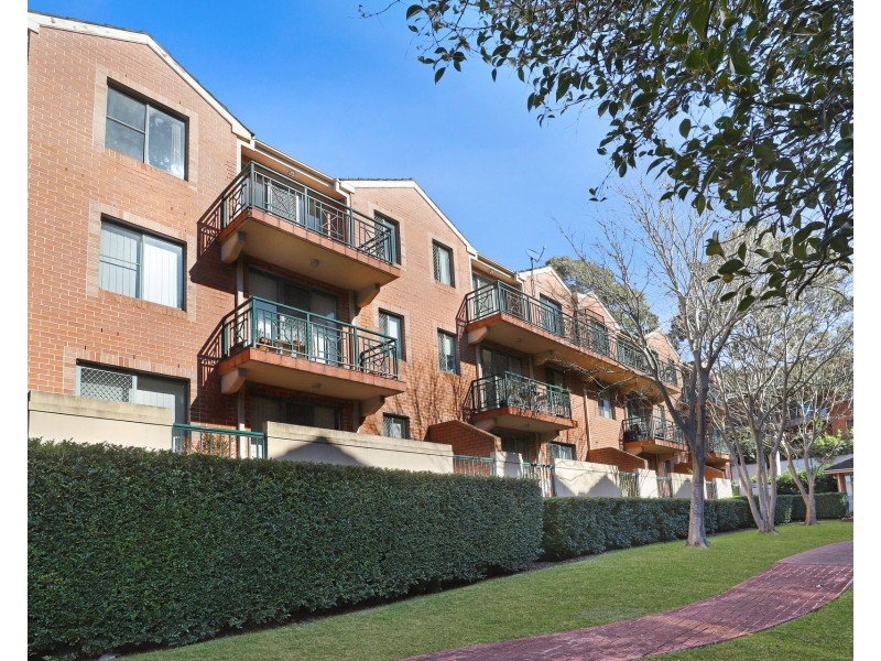 22/1 Moriarty Road, Chatswood NSW 2067