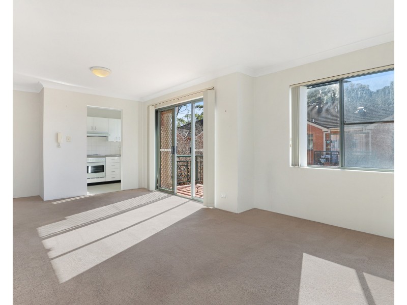 22/1 Moriarty Road, Chatswood NSW 2067