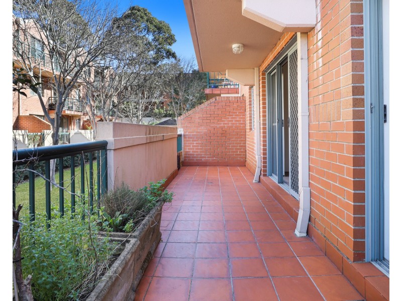 15/2 Fehon Road, Chatswood NSW 2067