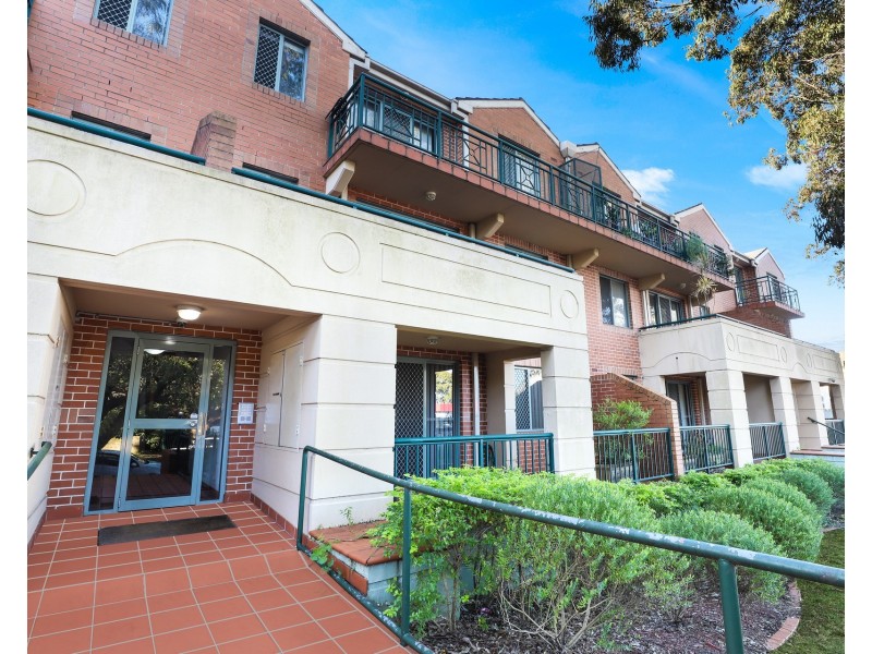 2/1 Moriarty Road, Chatswood NSW 2067