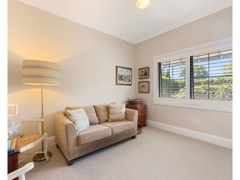 14 Alpha Road, Willoughby NSW 2068