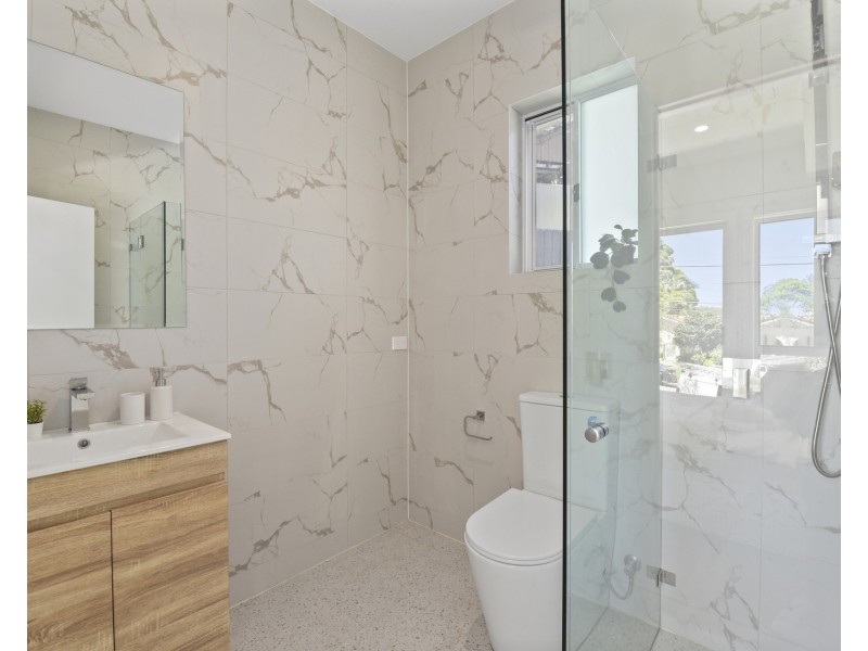 60 Elm Avenue, Belrose NSW 2085