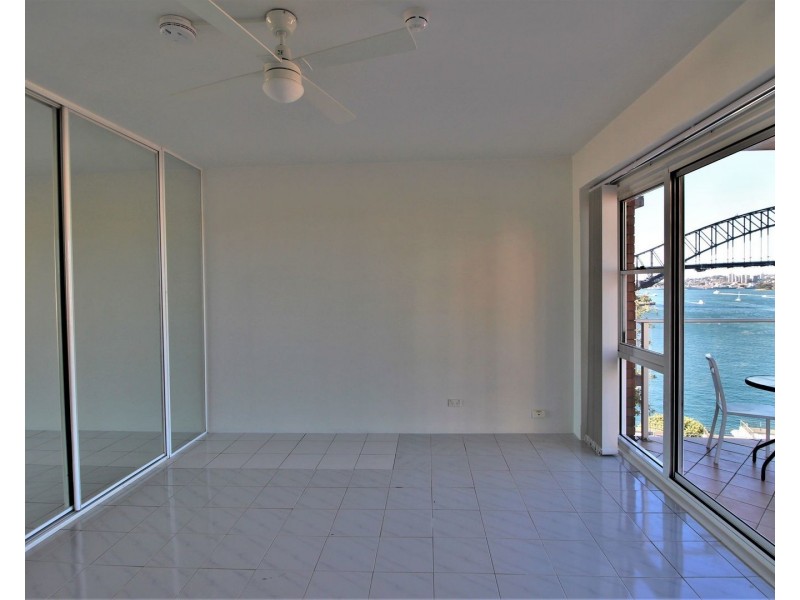 44/17 East Crescent Street, Mcmahons Point NSW 2060
